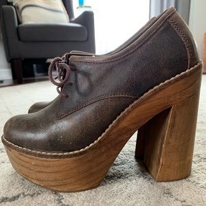 70s inspired Platform Shoes